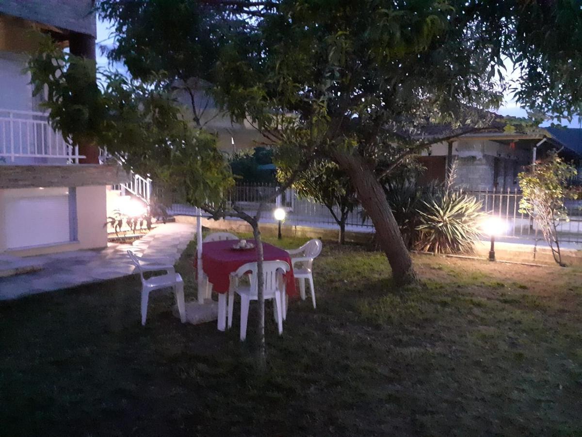 Polis΄ House Apartment วราสนา ภายนอก รูปภาพ