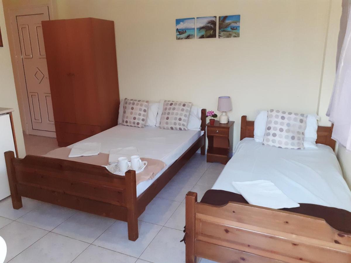 Polis΄ House Apartment วราสนา ภายนอก รูปภาพ