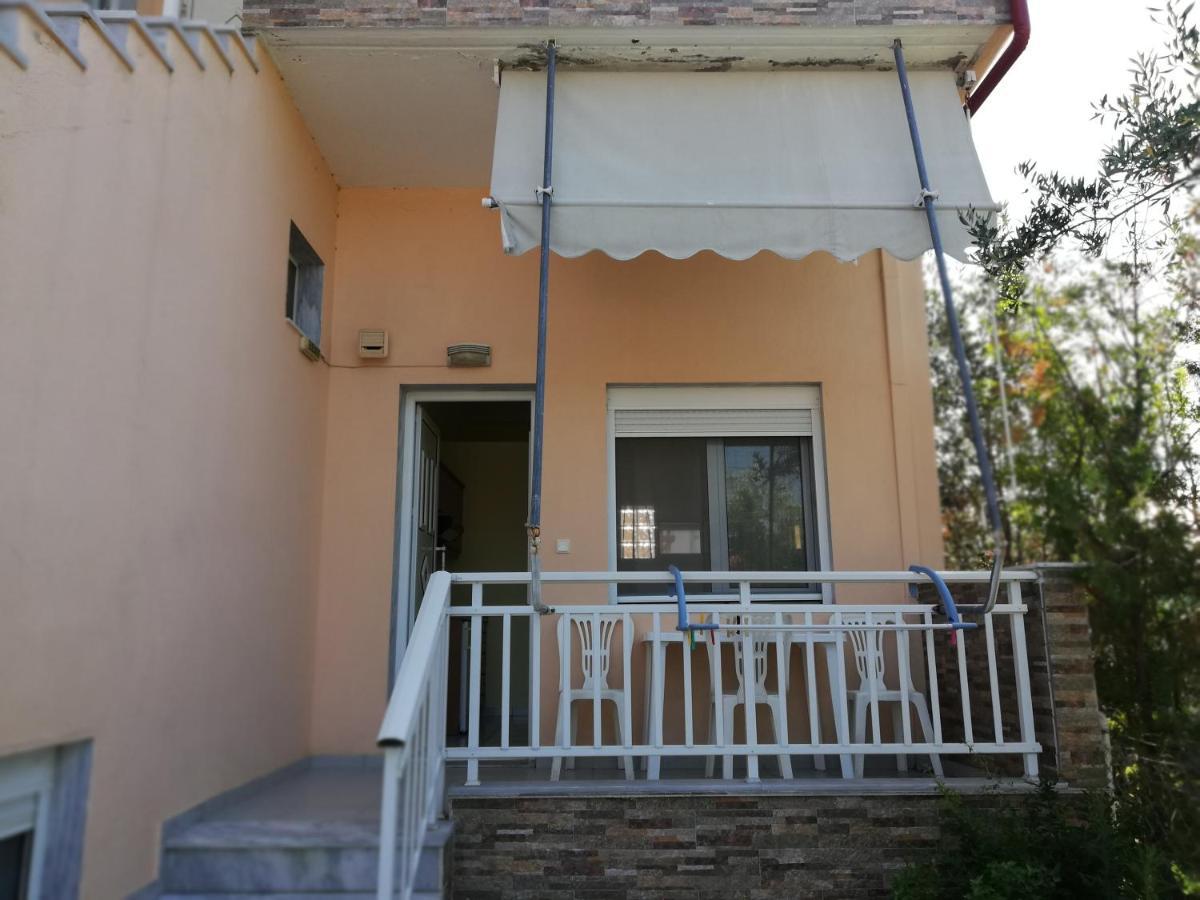 Polis΄ House Apartment วราสนา ภายนอก รูปภาพ