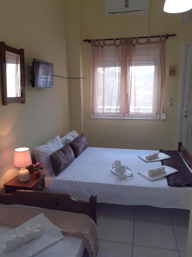 Polis΄ House Apartment วราสนา ภายนอก รูปภาพ