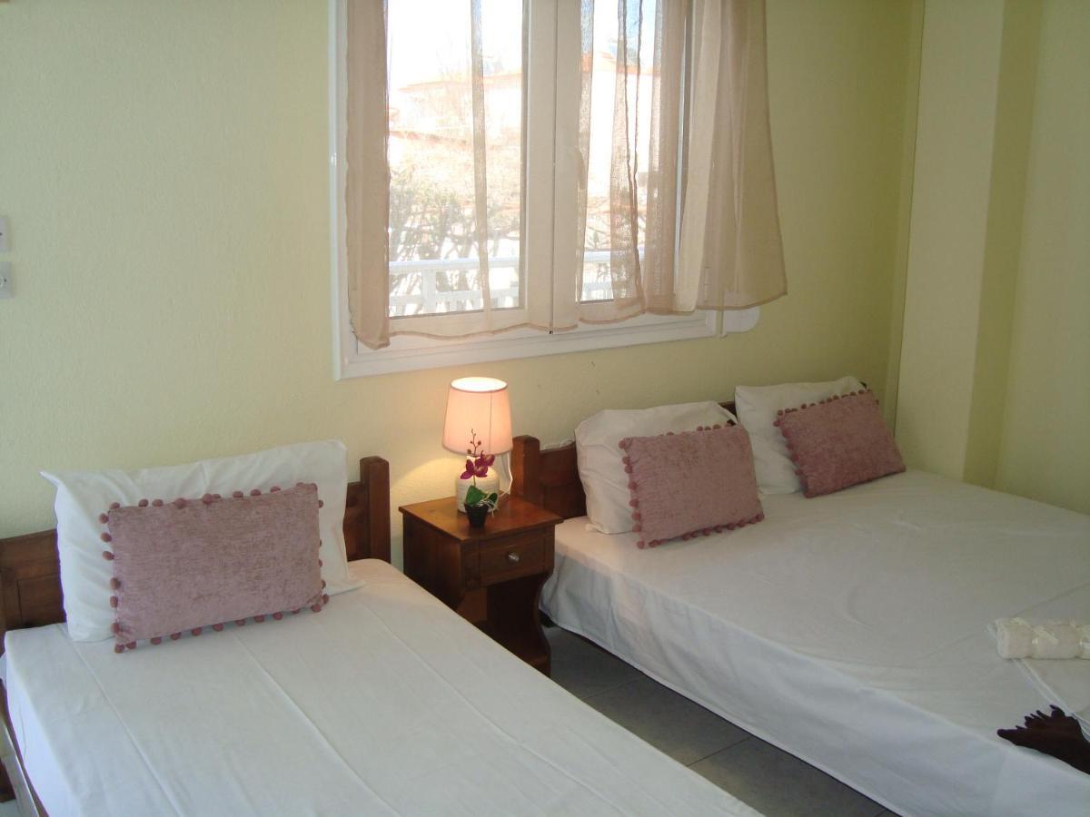 Polis΄ House Apartment วราสนา ภายนอก รูปภาพ