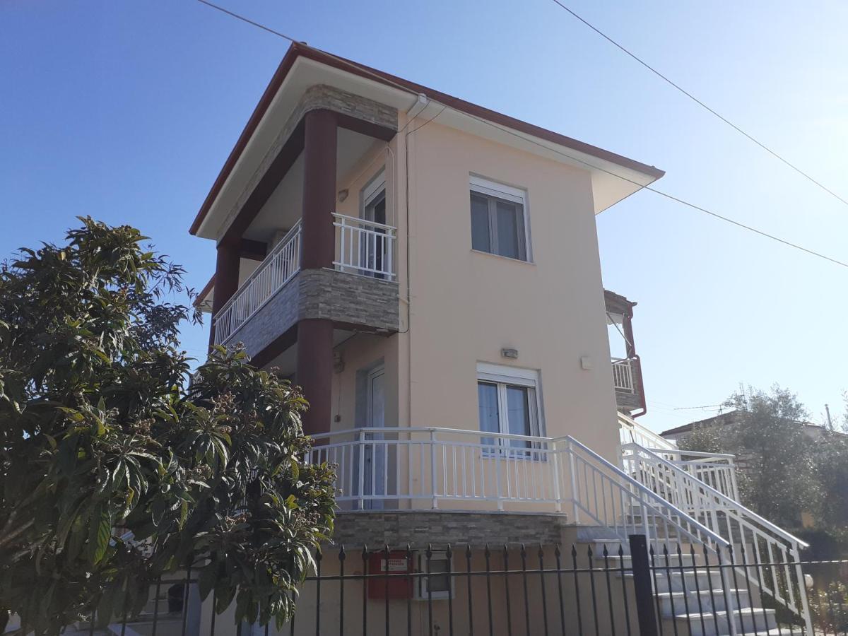Polis΄ House Apartment วราสนา ภายนอก รูปภาพ