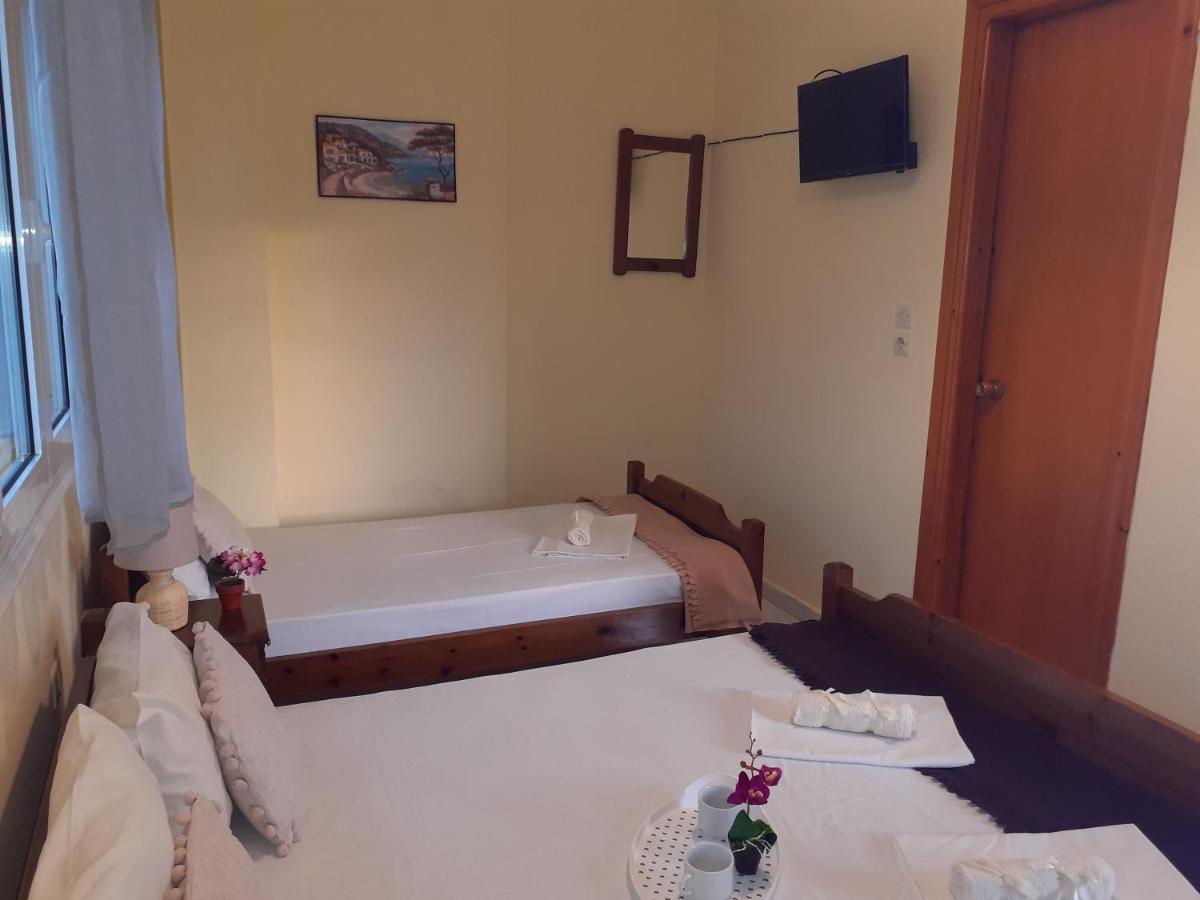 Polis΄ House Apartment วราสนา ภายนอก รูปภาพ