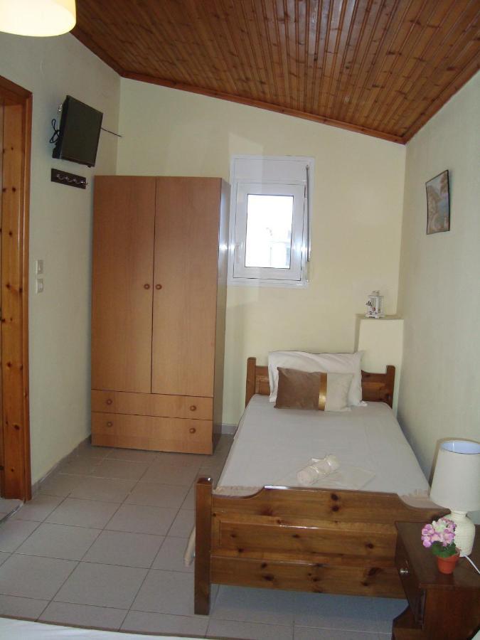 Polis΄ House Apartment วราสนา ภายนอก รูปภาพ