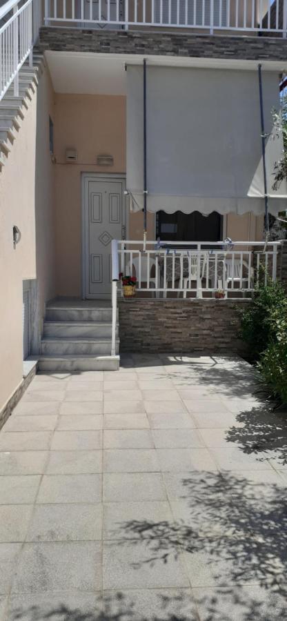 Polis΄ House Apartment วราสนา ภายนอก รูปภาพ